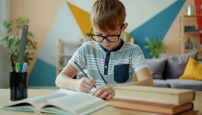 Common Mistakes in Narrative Writing (With Examples)